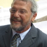 prof_bazzo